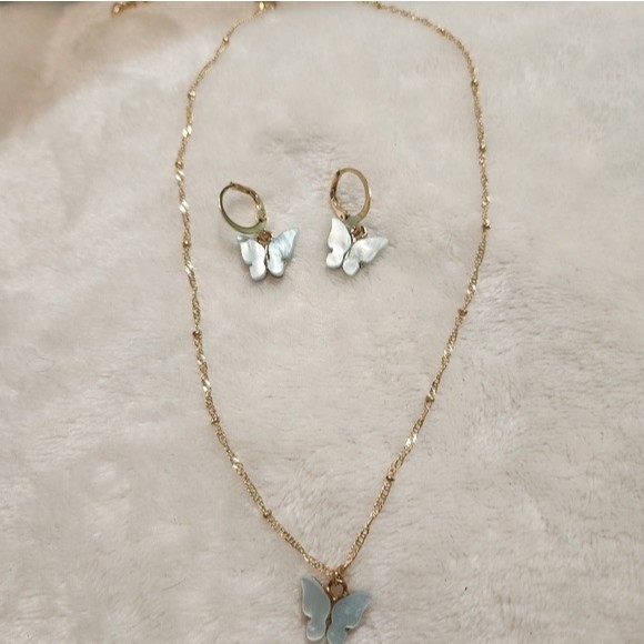 Jewelry - #27Cute Butterfly Pendant Necklace  and Earring Set